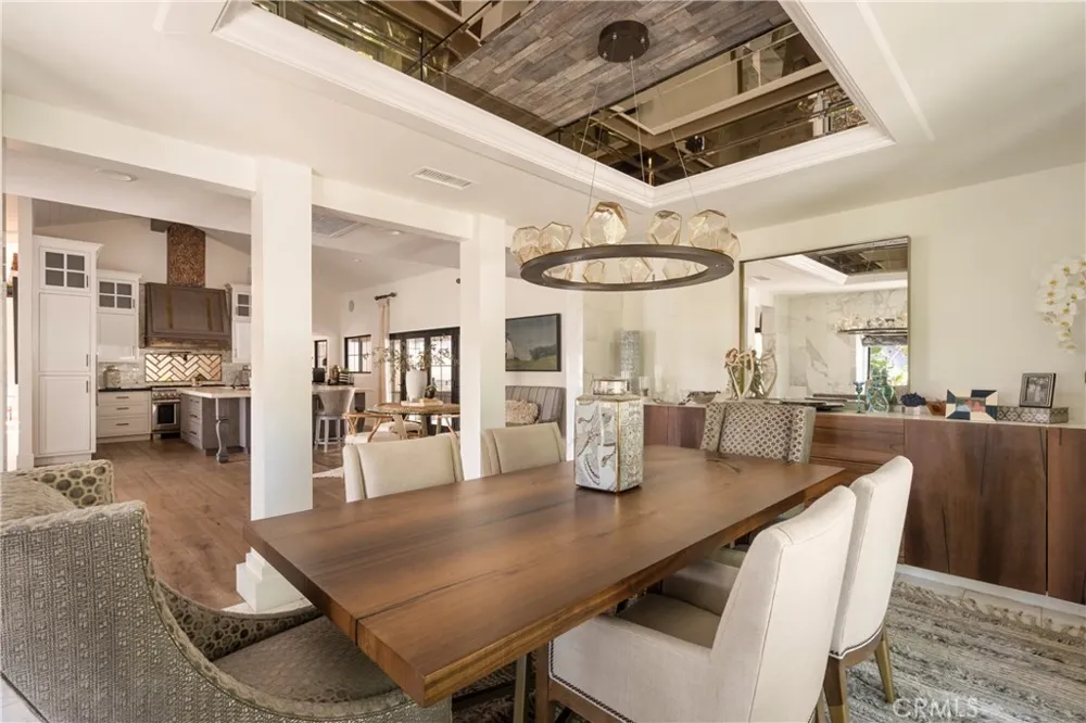 18821 Ridgeview Circle Villa Park, CA 92861