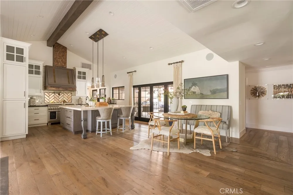 18821 Ridgeview Circle Villa Park, CA 92861
