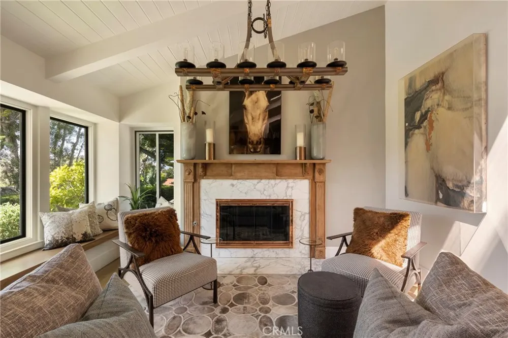 18821 Ridgeview Circle Villa Park, CA 92861