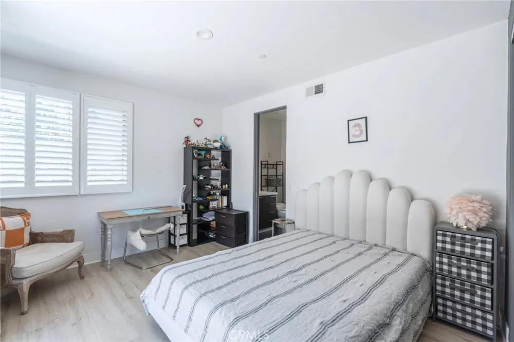 319 Camillo Road Sierra Madre, CA 91024