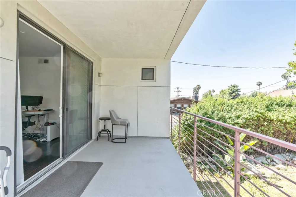319 Camillo Road Sierra Madre, CA 91024
