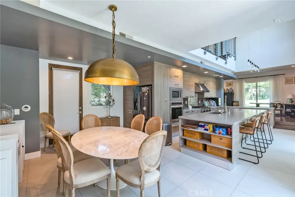 319 Camillo Road Sierra Madre, CA 91024