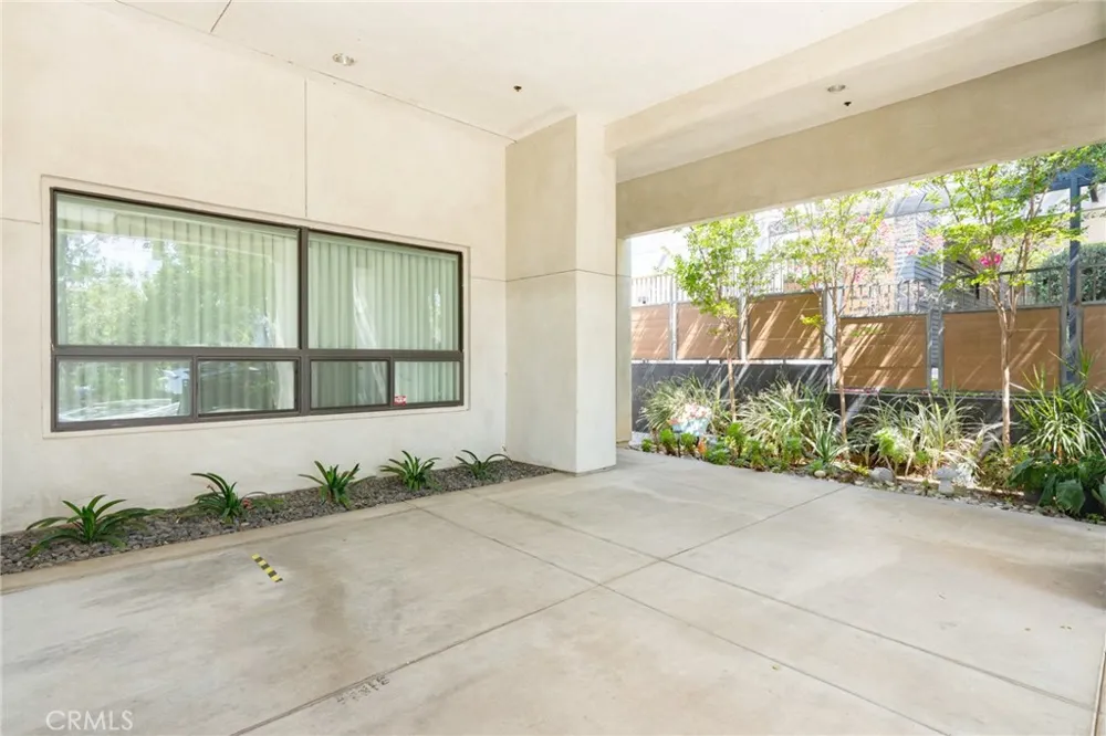 319 Camillo Road Sierra Madre, CA 91024