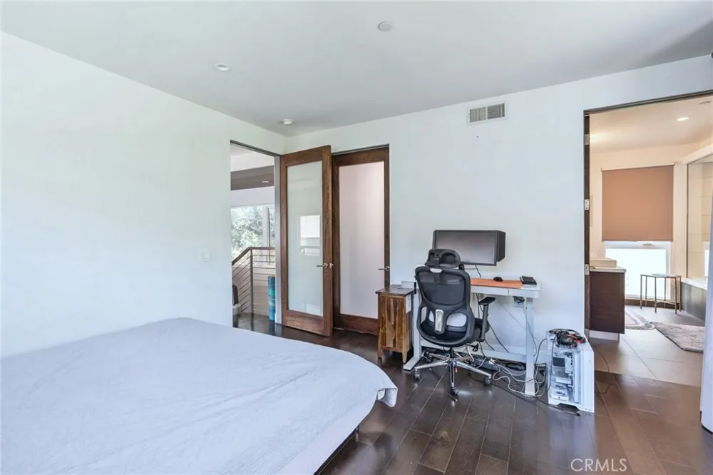 319 Camillo Road Sierra Madre, CA 91024