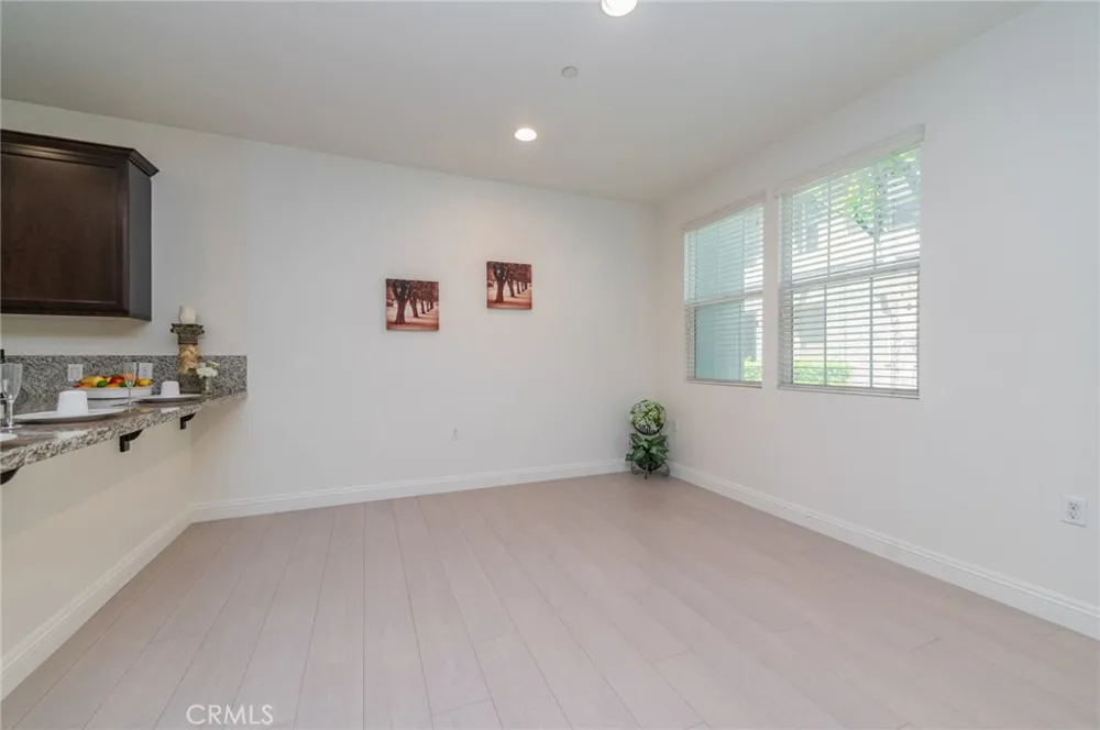 6030 Eucalyptus Chino, CA 91710