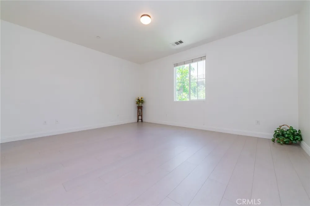 6030 Eucalyptus Chino, CA 91710