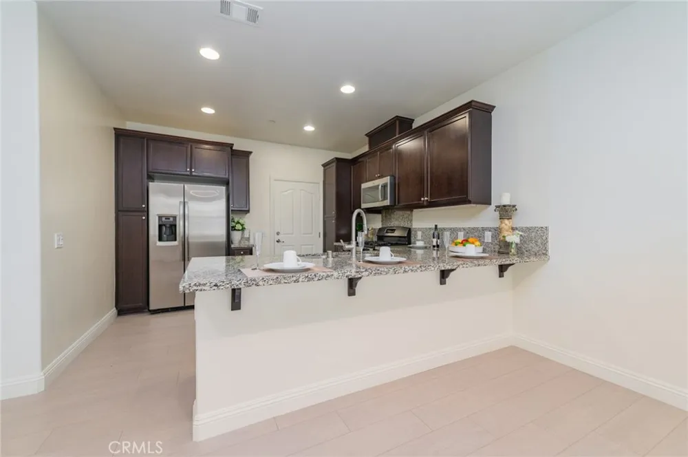 6030 Eucalyptus Chino, CA 91710