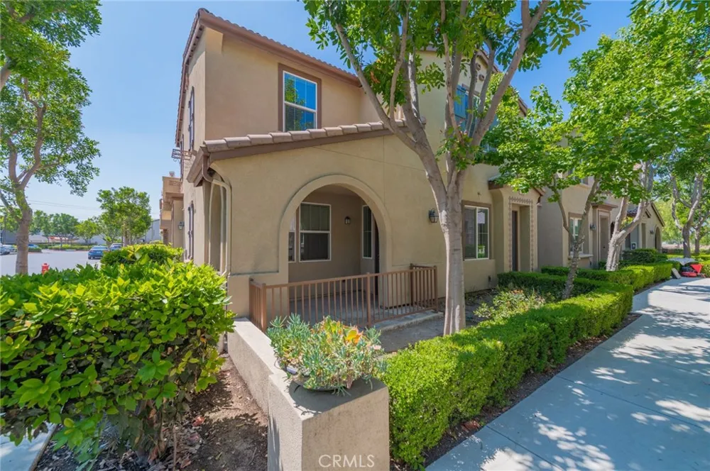 6030 Eucalyptus Chino, CA 91710