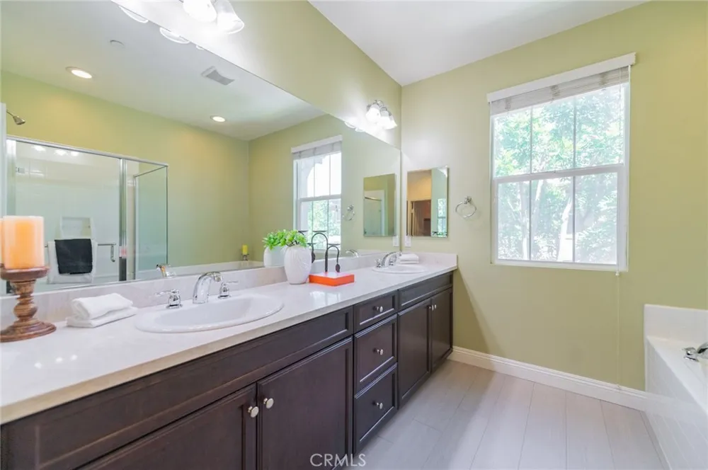 6030 Eucalyptus Chino, CA 91710