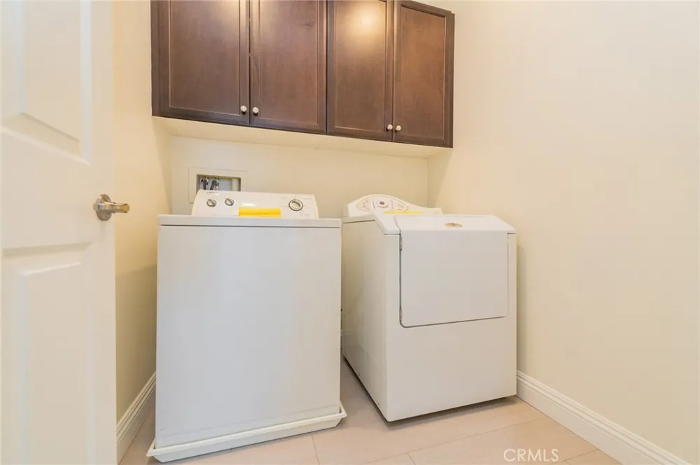 6030 Eucalyptus Chino, CA 91710