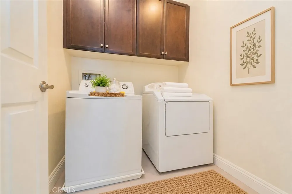 6030 Eucalyptus Chino, CA 91710