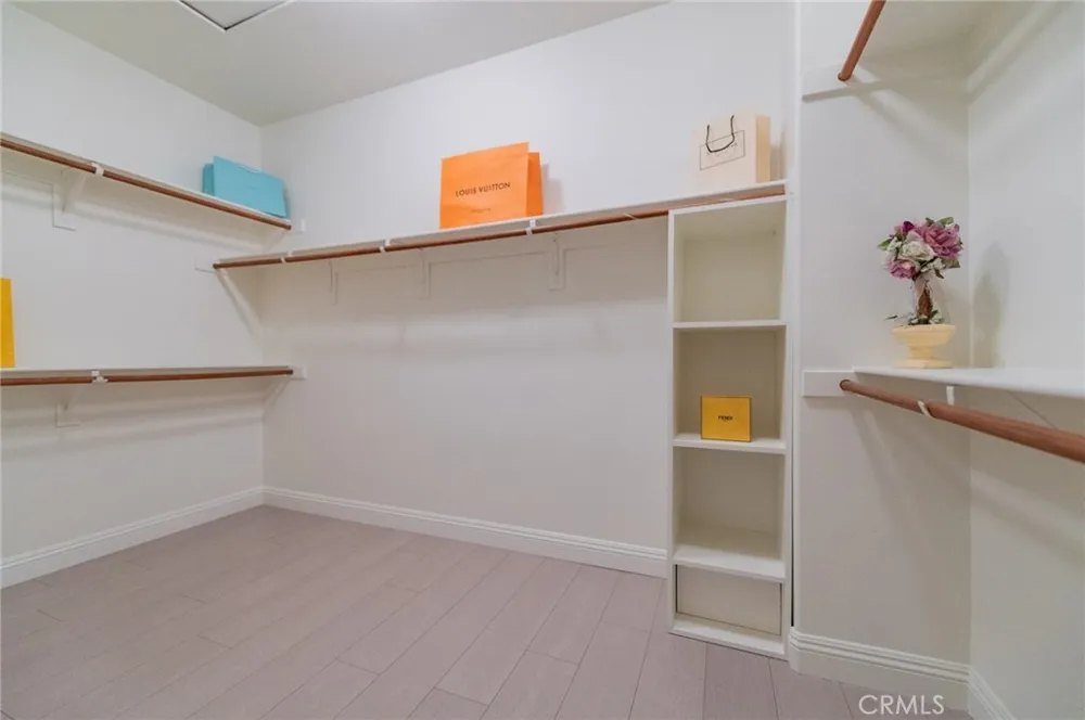 6030 Eucalyptus Chino, CA 91710