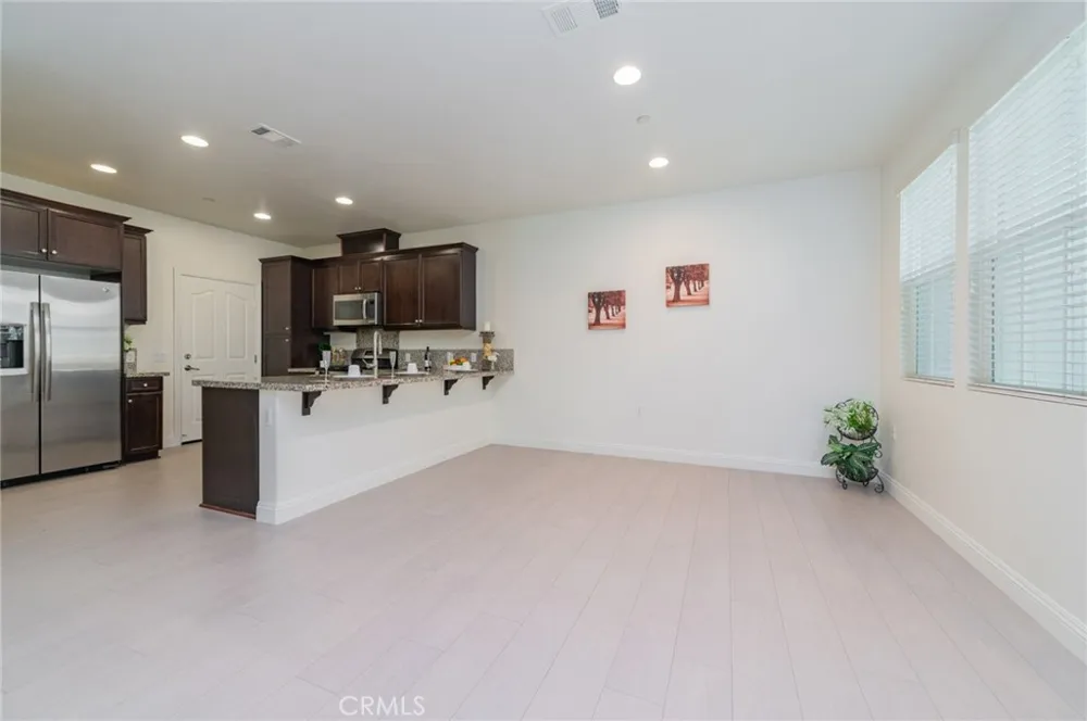 6030 Eucalyptus Chino, CA 91710