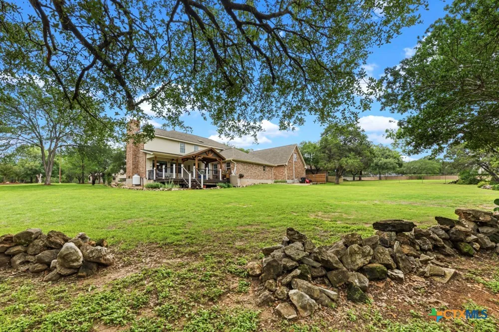 51 Hunters Point Drive New Braunfels, TX 78132