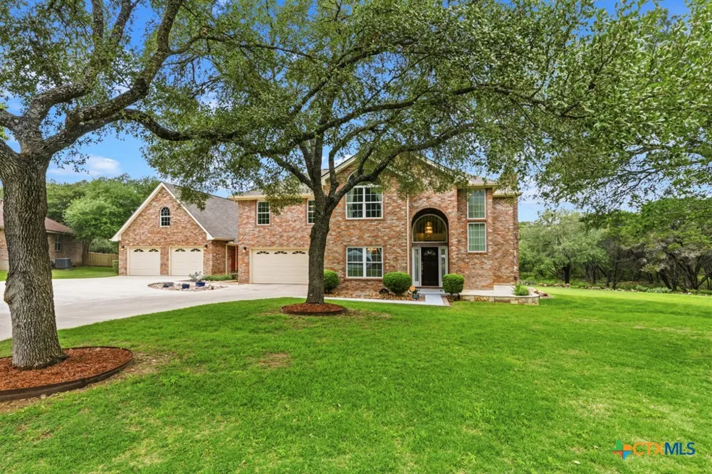 51 Hunters Point Drive New Braunfels, TX 78132