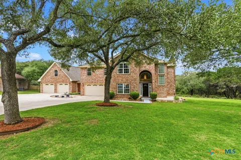 51 Hunters Point Drive