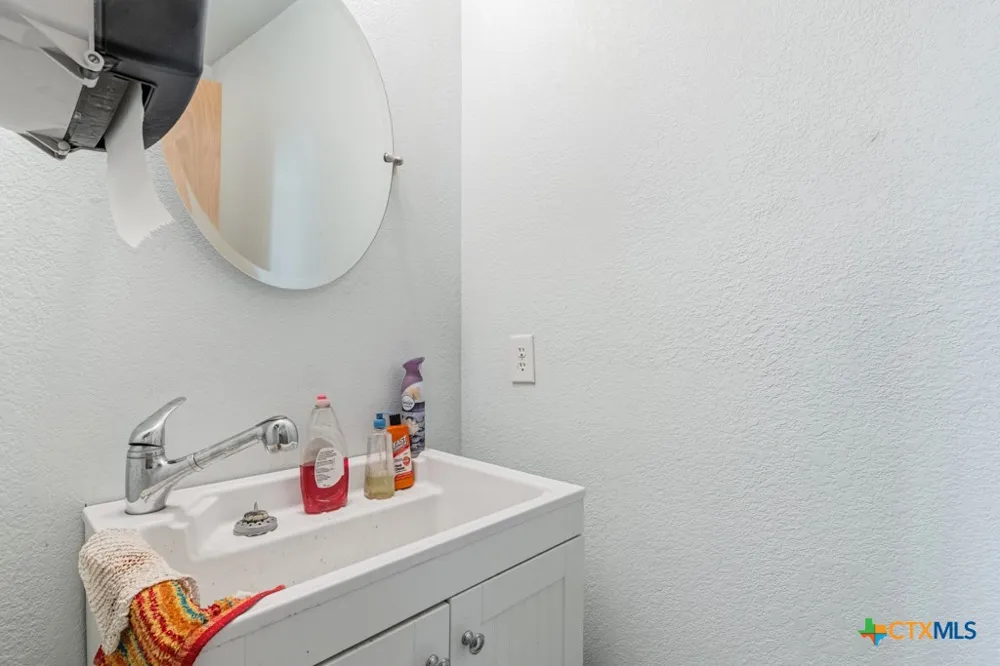 51 Hunters Point Drive New Braunfels, TX 78132