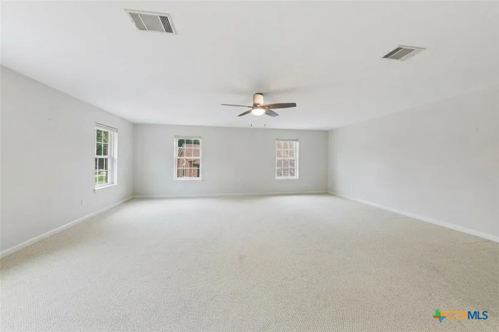 51 Hunters Point Drive New Braunfels, TX 78132