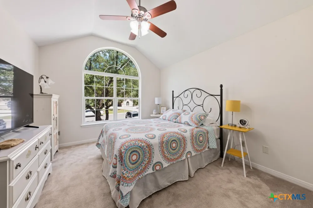 51 Hunters Point Drive New Braunfels, TX 78132