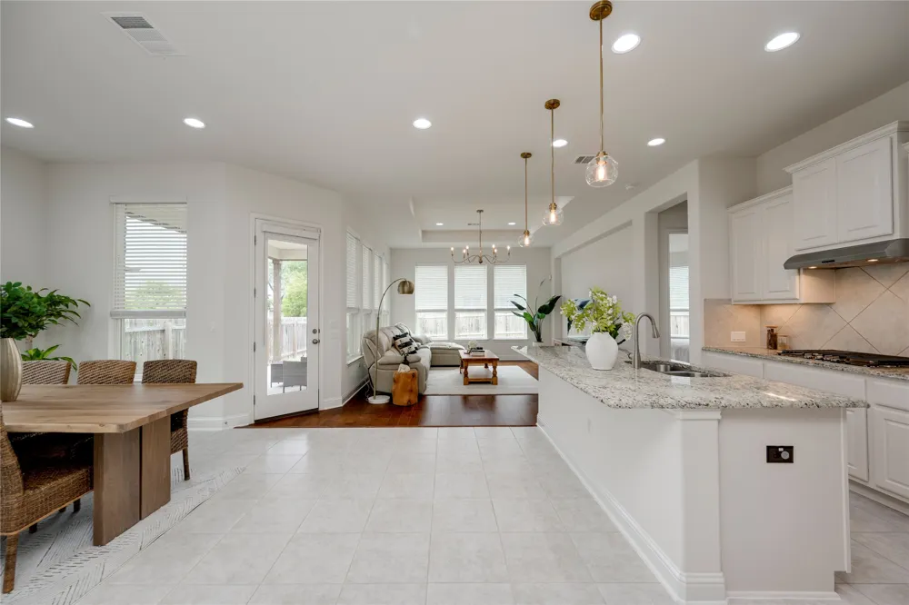 7107 Calpe Drive Austin, TX 78739