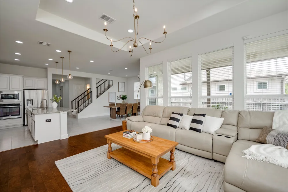 7107 Calpe Drive Austin, TX 78739