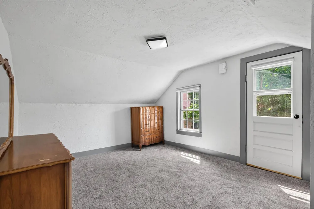 105 Paul Avenue Cologne, MN 55322