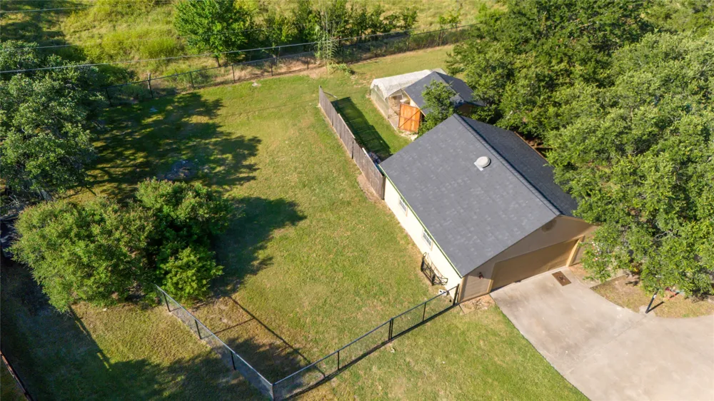 182 Lakeview Drive Aledo, TX 76008