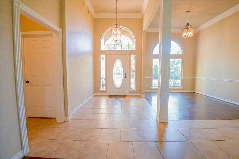 182 Lakeview Drive Aledo, TX 76008