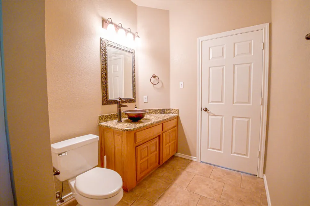 182 Lakeview Drive Aledo, TX 76008