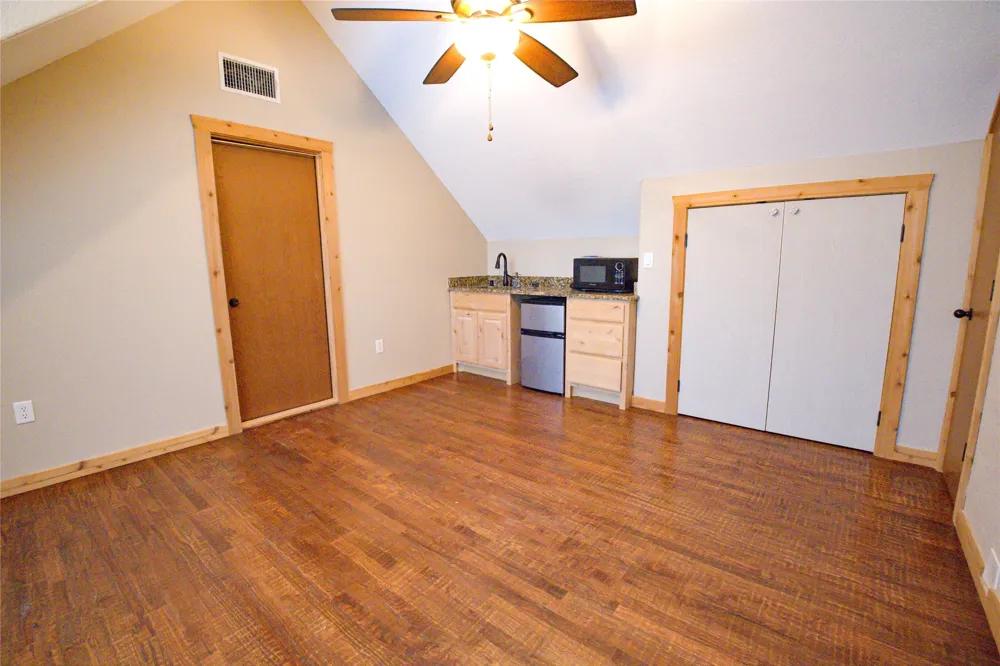 182 Lakeview Drive Aledo, TX 76008