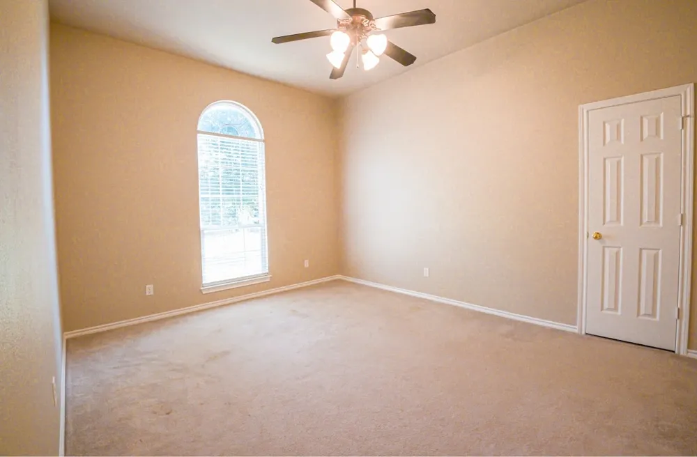 182 Lakeview Drive Aledo, TX 76008