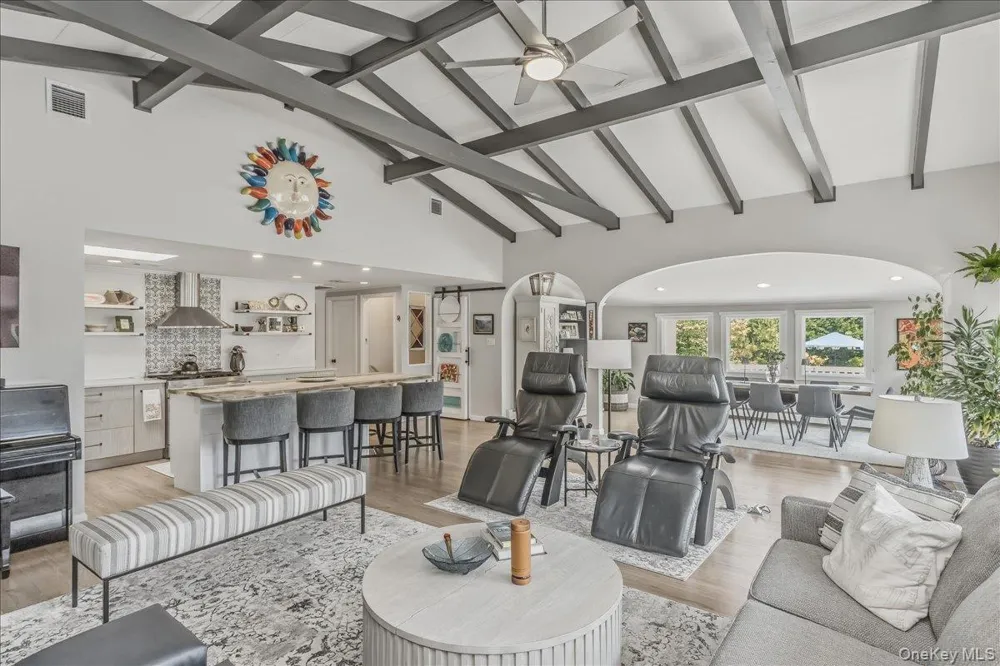 72 Circle Drive Oak Beach, NY 11702