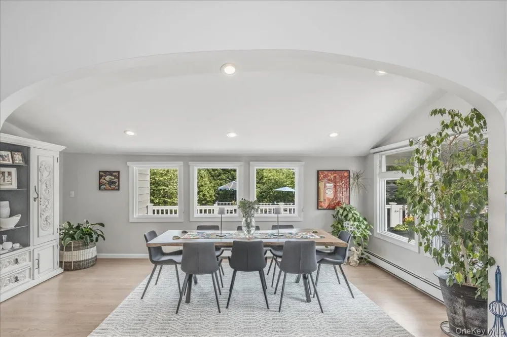 72 Circle Drive Oak Beach, NY 11702