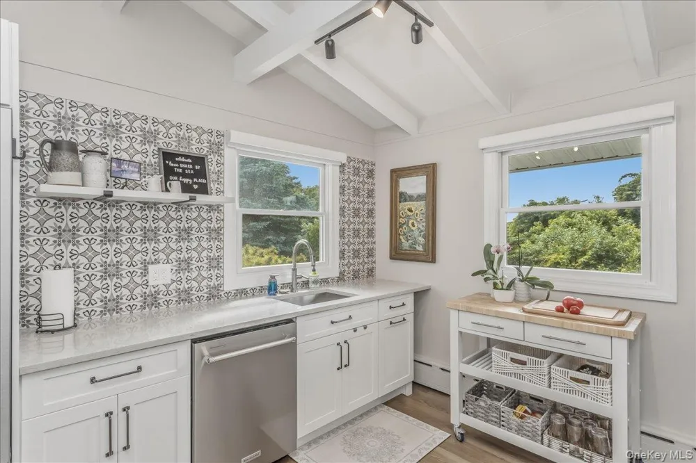 72 Circle Drive Oak Beach, NY 11702