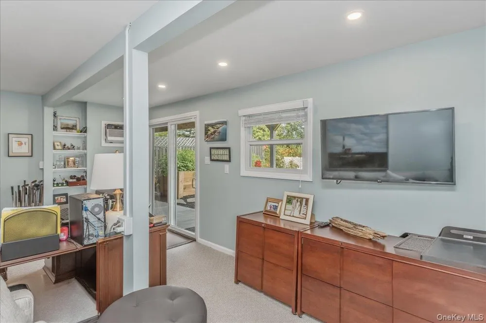 72 Circle Drive Oak Beach, NY 11702
