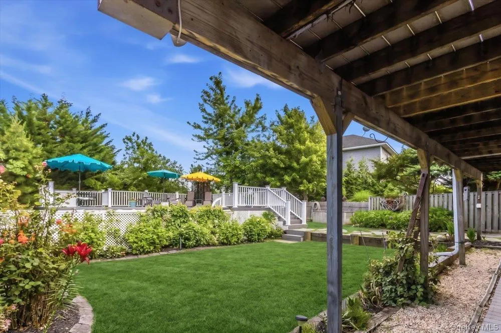 72 Circle Drive Oak Beach, NY 11702