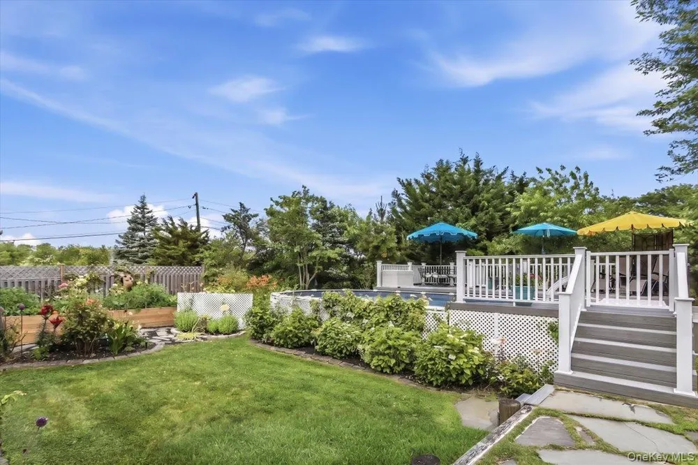 72 Circle Drive Oak Beach, NY 11702