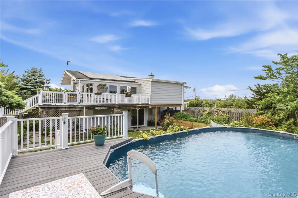 72 Circle Drive Oak Beach, NY 11702