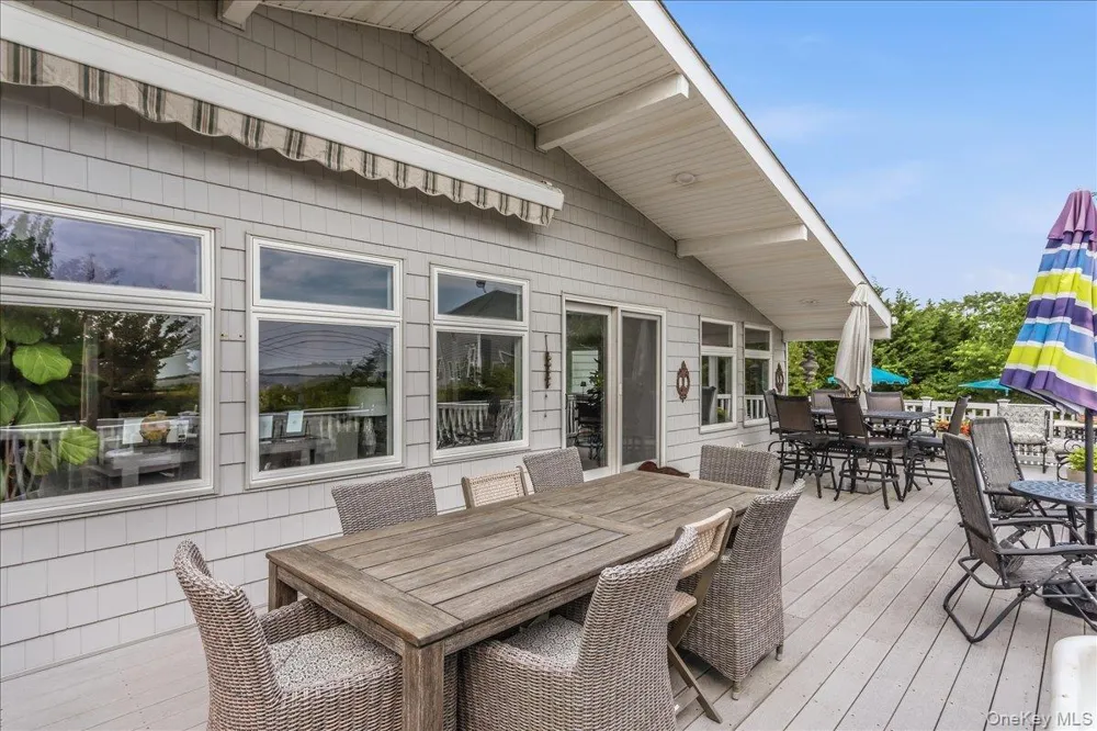 72 Circle Drive Oak Beach, NY 11702
