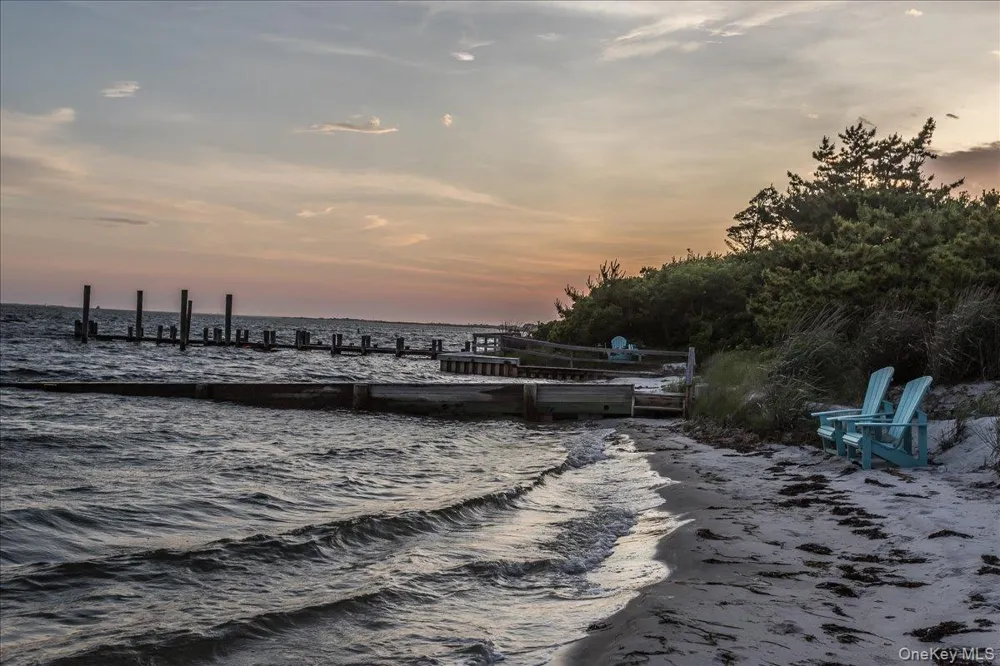 72 Circle Drive Oak Beach, NY 11702