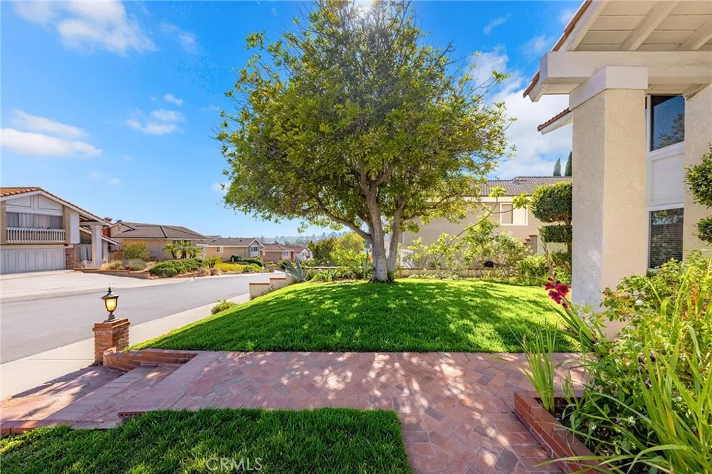 23437 Amberwick Diamond Bar, CA 91765