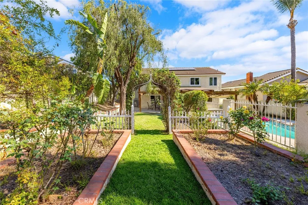23437 Amberwick Diamond Bar, CA 91765