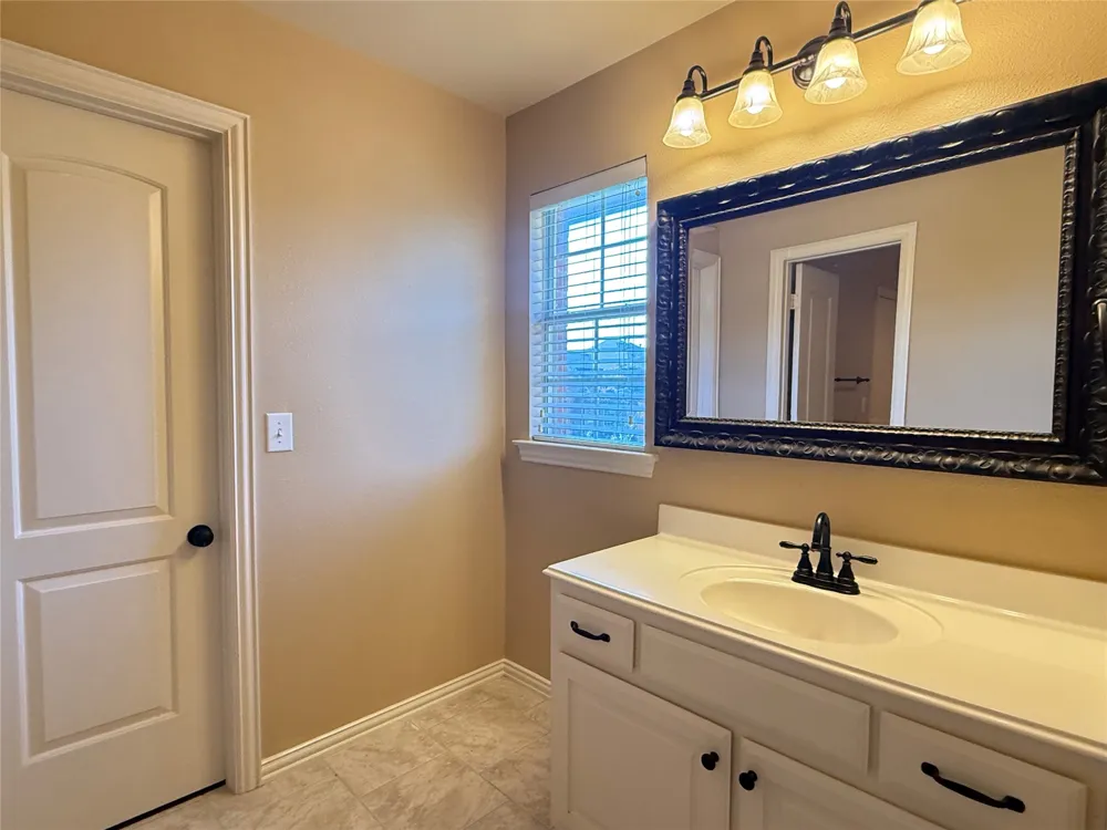 2316 Windy Ridge Court Plano, TX 75025