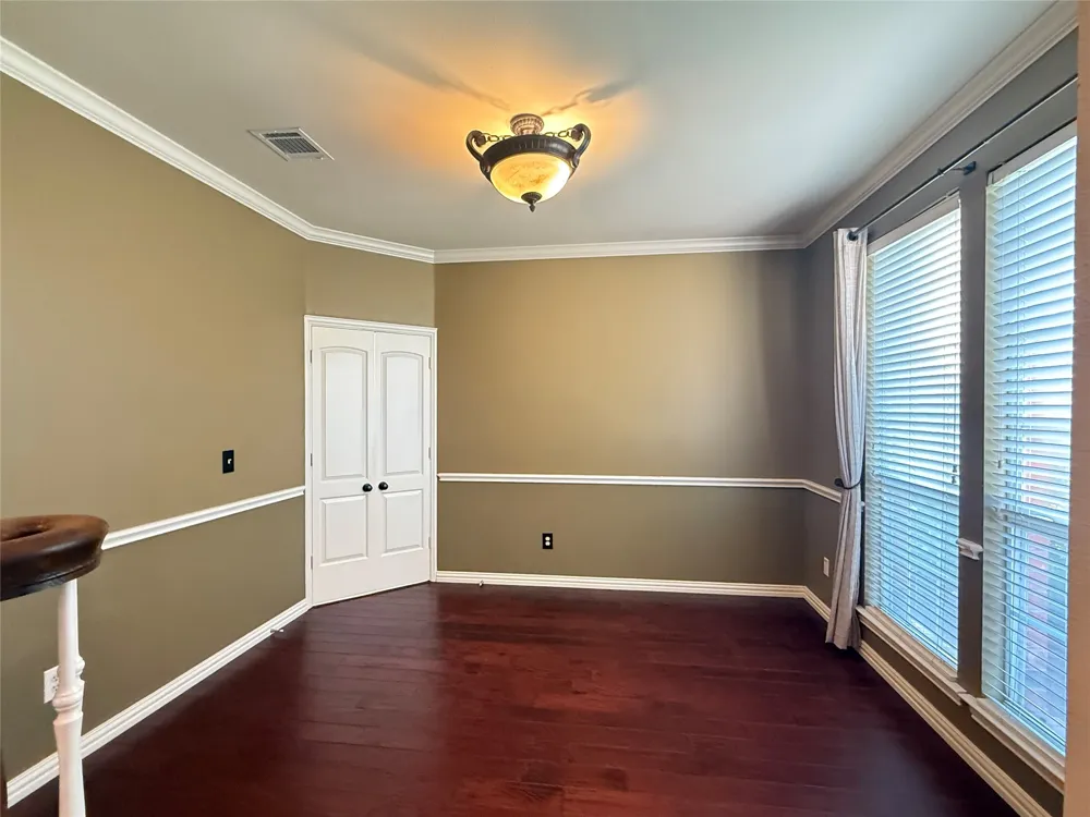 2316 Windy Ridge Court Plano, TX 75025