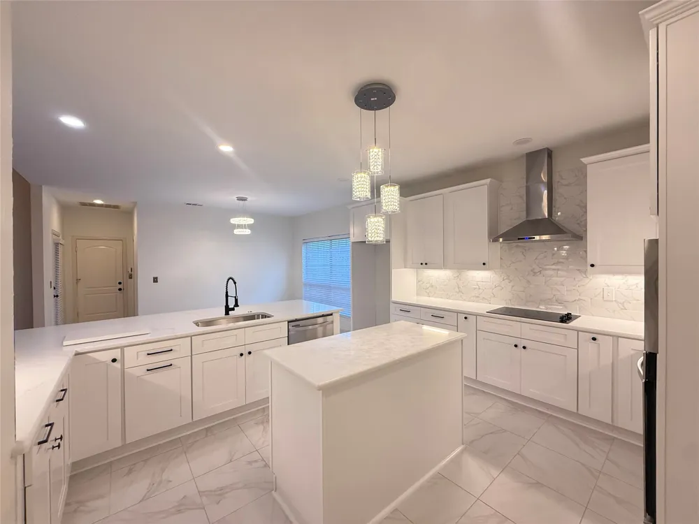 2316 Windy Ridge Court Plano, TX 75025