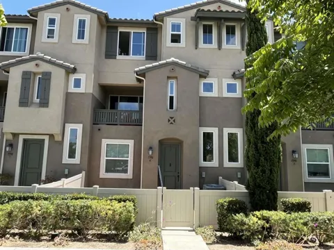 1390 Santa Victoria Rd #4