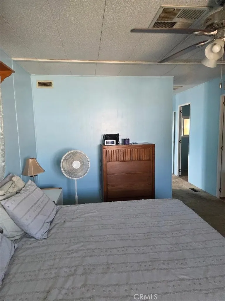 1744 Santiago Hemet, CA 92545