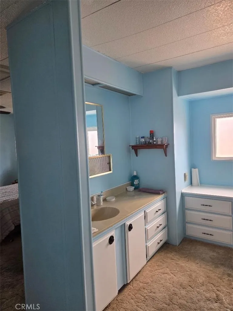 1744 Santiago Hemet, CA 92545