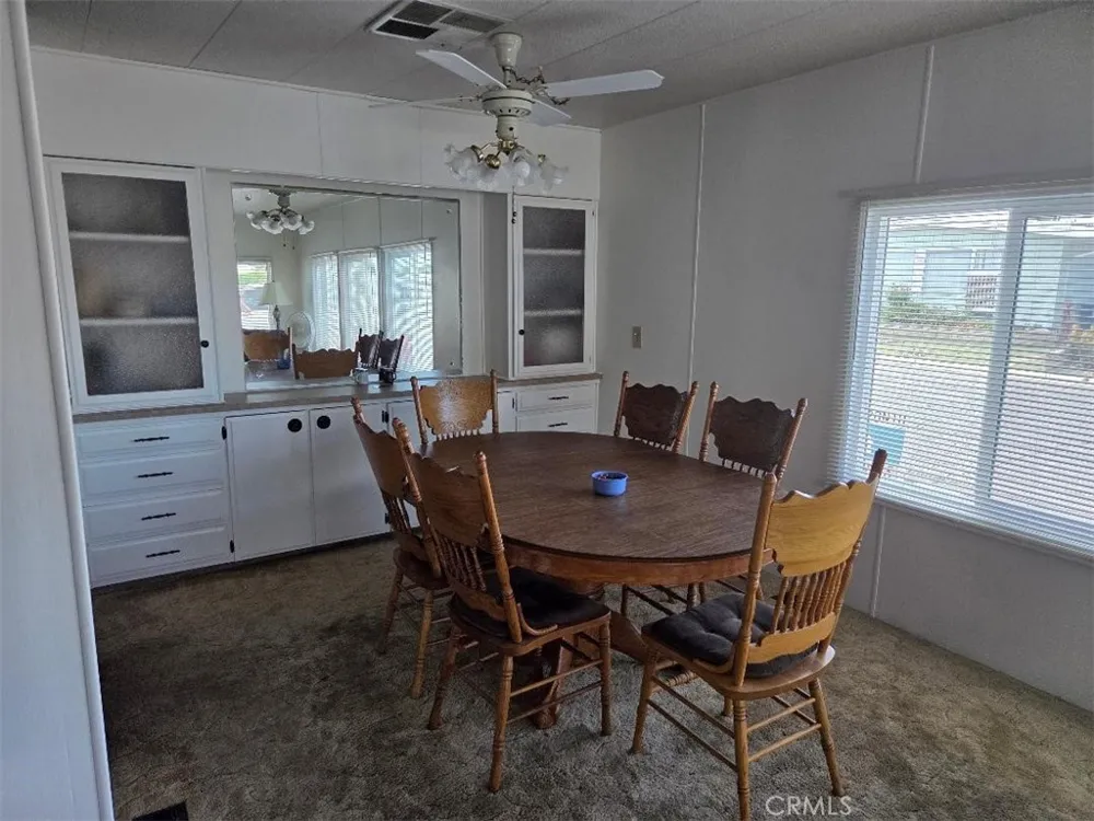1744 Santiago Hemet, CA 92545