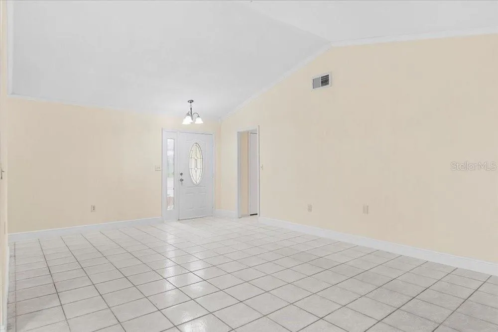 4768 CROSSBOW COURT Orlando, FL 32829